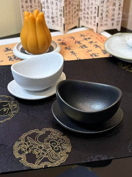 Ceramic Matte Ingot-Shaped Teacup 磨砂陶瓷元宝茶杯 2色选