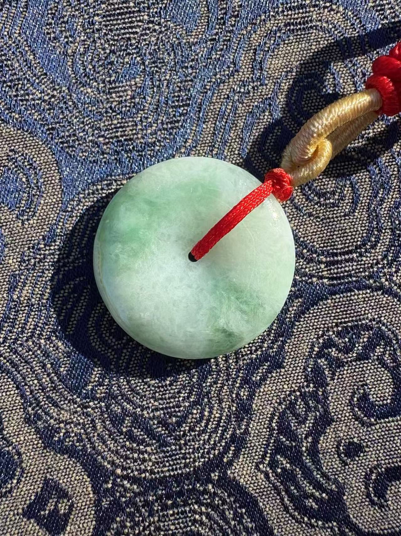 Necklace Jade Donut Pendant 02 翡翠平安扣