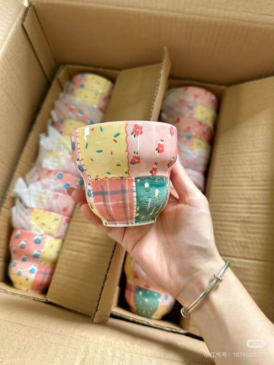 Ceramic Cup with Colorful Patchwork Design 拼贴布葫芦陶瓷杯