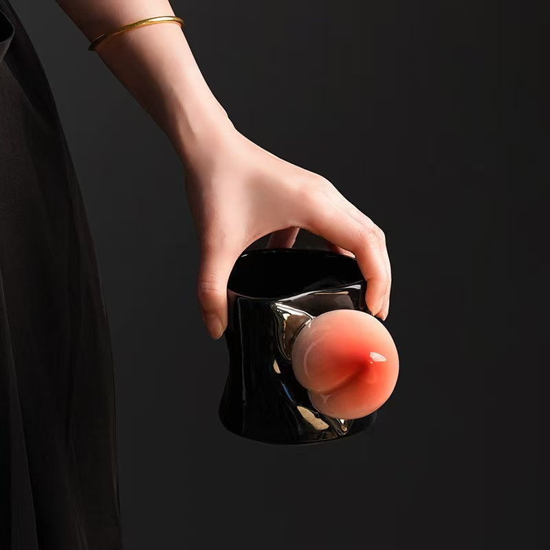 Ceramic Mug with Peach-Shaped Handle 桃子把手质感陶瓷马克杯