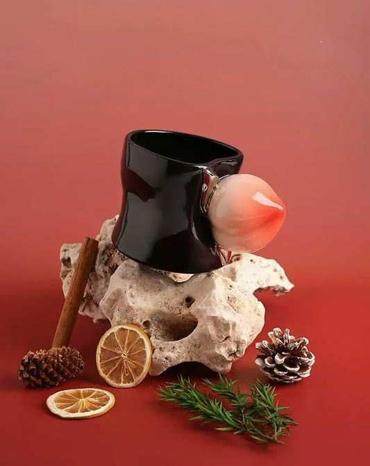 Ceramic Mug with Peach-Shaped Handle 桃子把手质感陶瓷马克杯