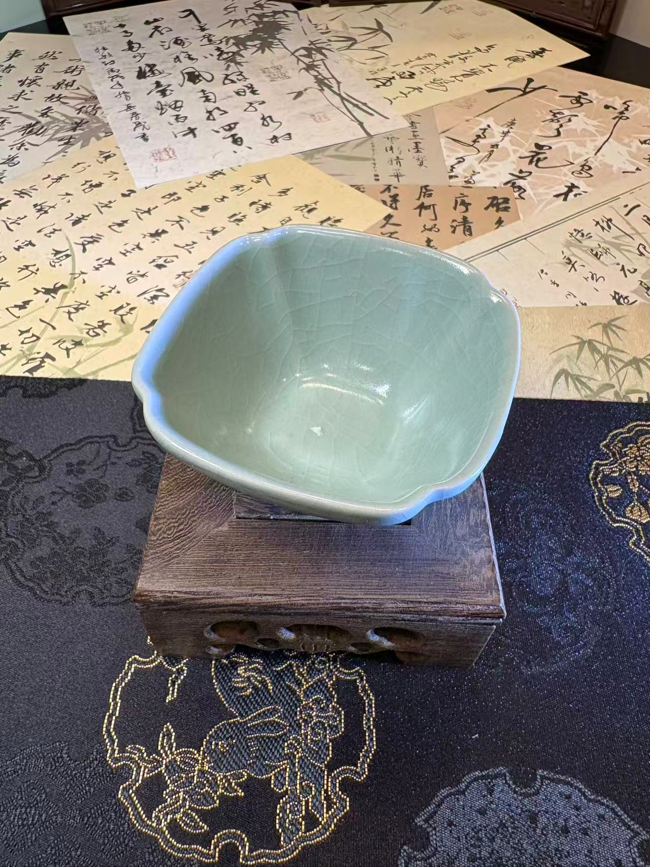 Handcrafted Ru Kiln Sky Blue Crackle Glaze Master Cup 手工汝窑天青色开片主人杯
