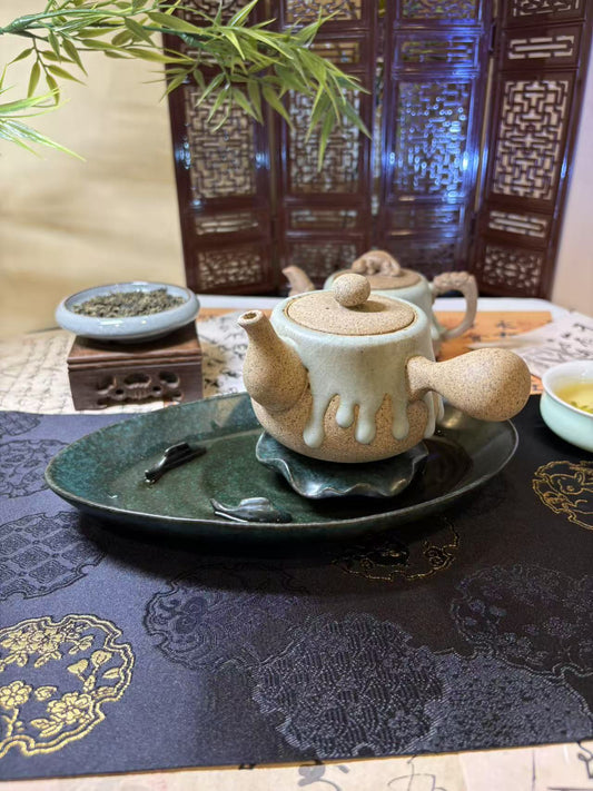 Handcrafted Aged Rock Clay Teapot with Flowing Glaze 手工老岩泥流釉茶壶