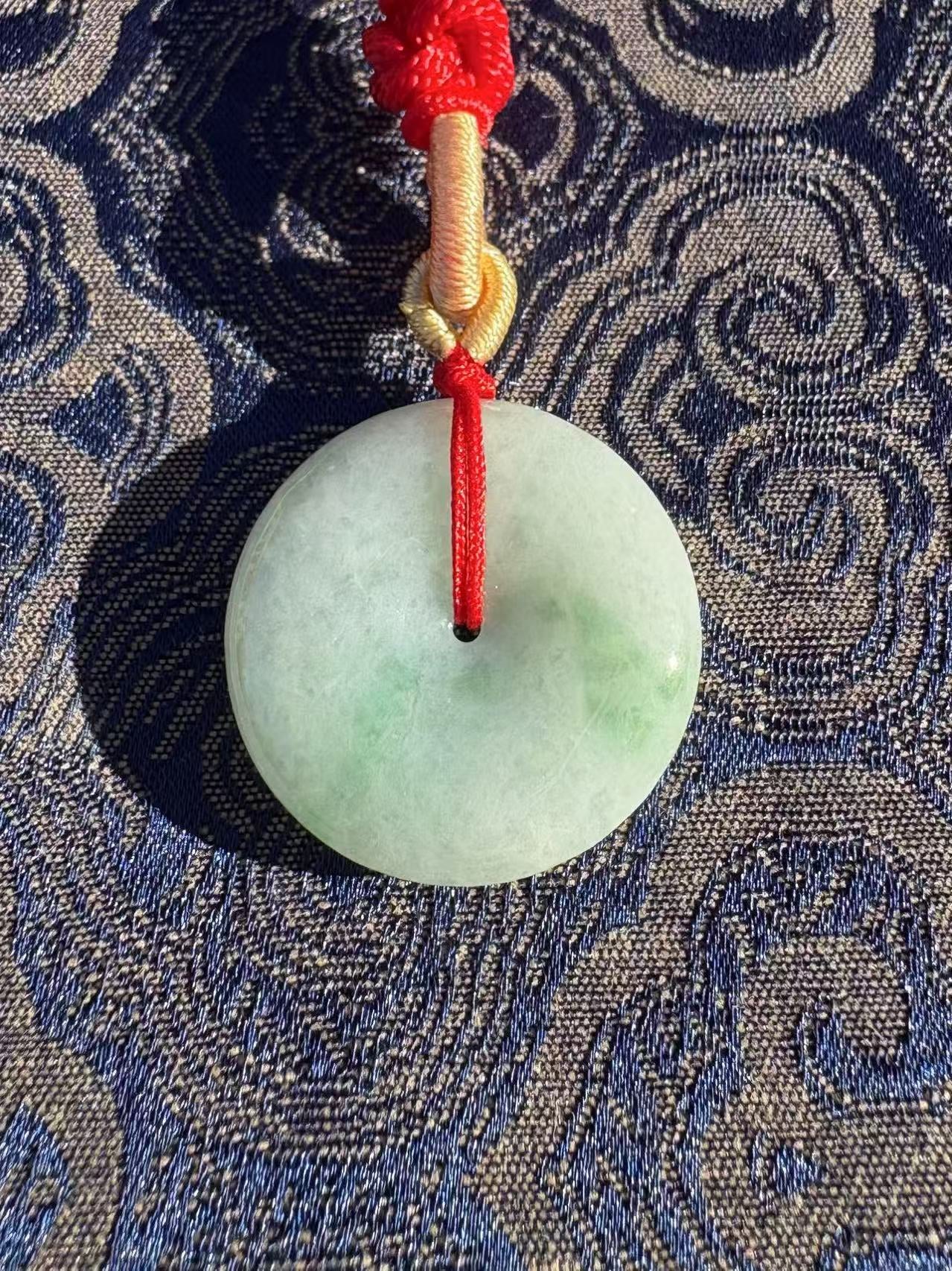 Necklace Jade Donut Pendant 04 翡翠平安扣